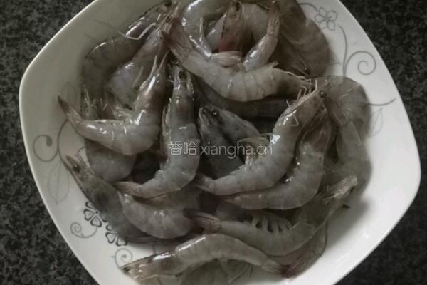 腊味柠檬虾的做法图解5