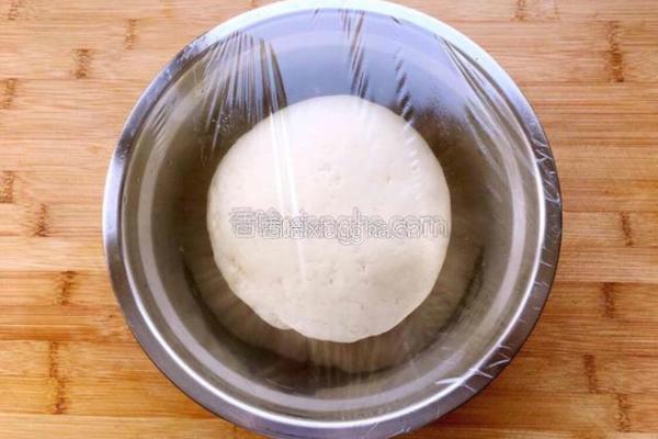 发面豆沙烙饼的做法图解2