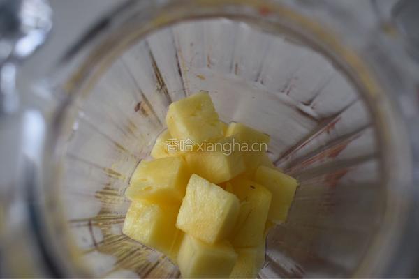 菠萝新吃法：菠萝水果茶的做法图解4