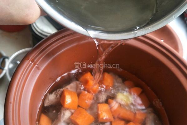 胡萝卜山药排骨汤（12个月宝宝辅食）的做法图解4