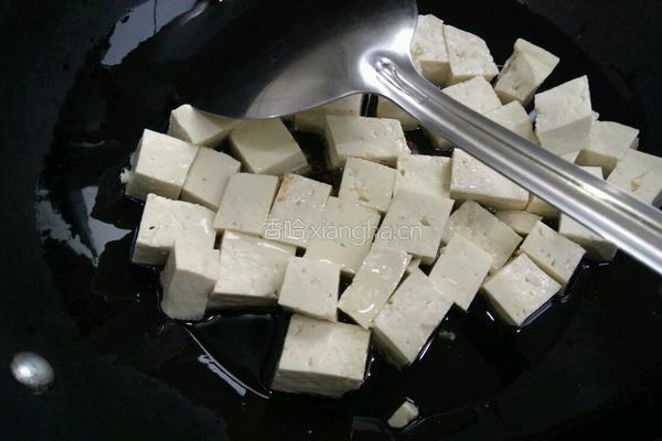 葱烧豆腐的做法图解3