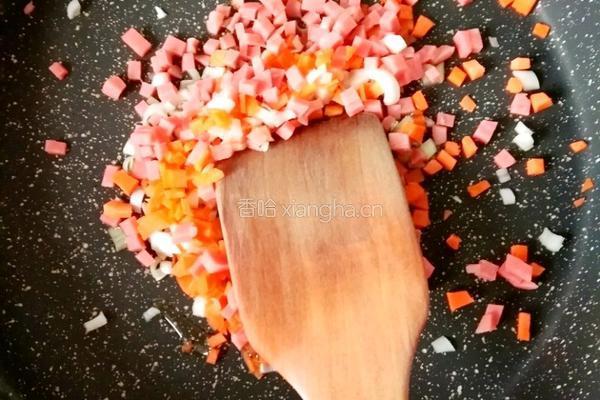 流心蛋包饭的做法图解3