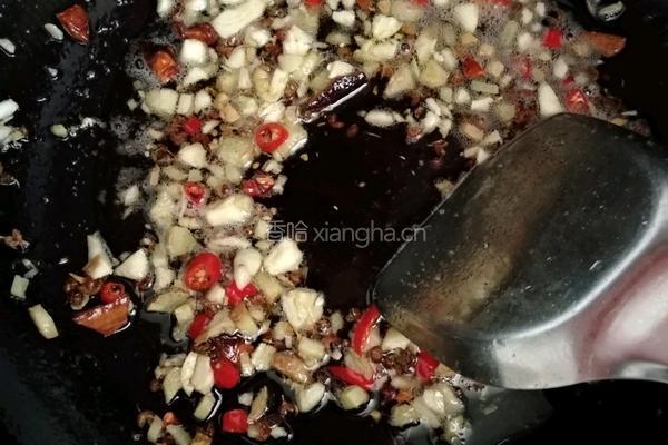 香辣钉螺的做法图解2