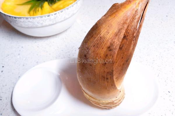菠萝春笋鲜肉饺的做法图解1