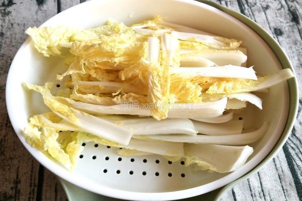 醋溜娃娃菜的做法图解1