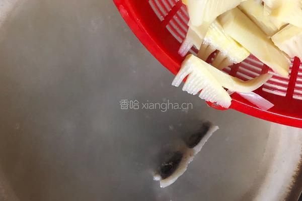 元贝猪骨煲竹笋的做法图解6
