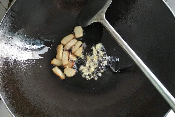 平菇炒肉的做法图解5