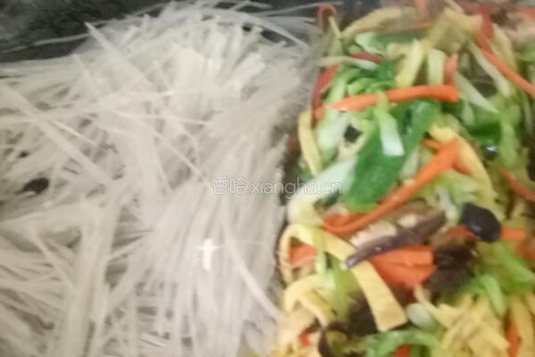 杂蔬炒粉丝的做法图解12