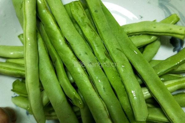 芋头豆角炖排骨的做法图解5