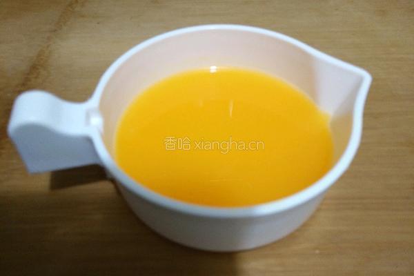 鲜橙醉雪梨的做法图解2