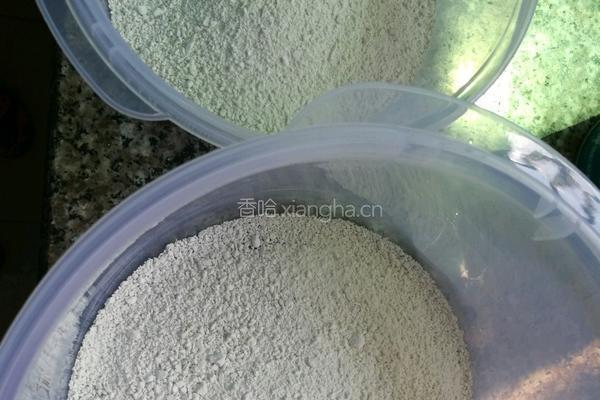 椰汁千层马蹄糕的做法图解1
