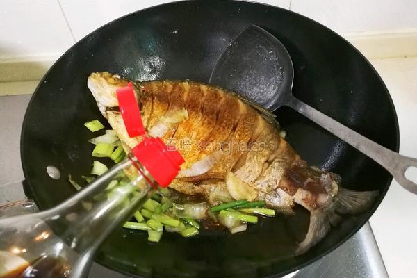 糖醋鳊鱼的做法图解14
