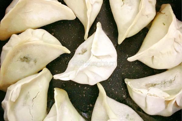鸡蛋抱饺的做法图解3