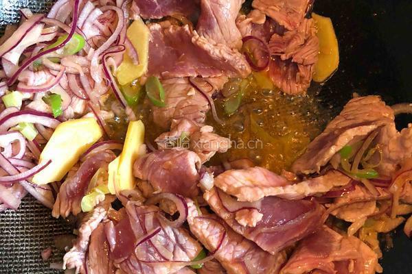 辣白菜牛肉年糕的做法图解7