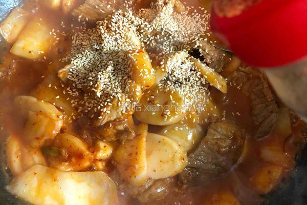 辣白菜牛肉年糕的做法图解14