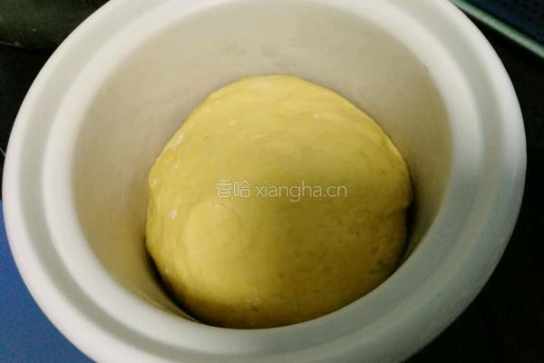 香焦馒头(仿真版)的做法图解5