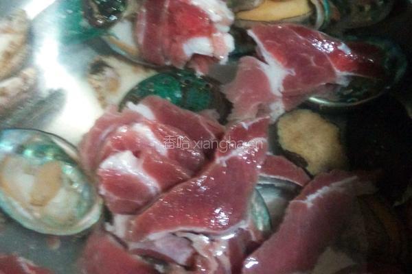 鲍鱼瘦肉汤的做法图解3