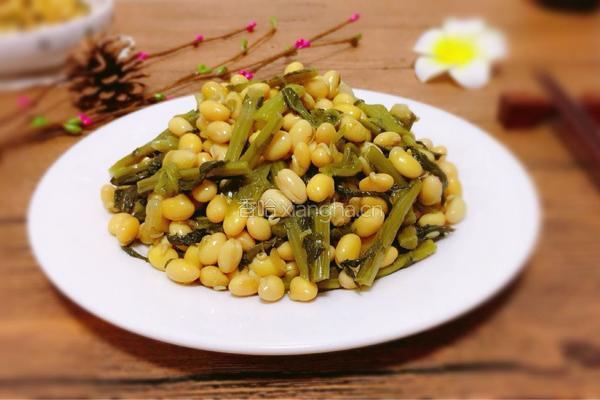雪里蕻炖黄豆芽的做法图解1