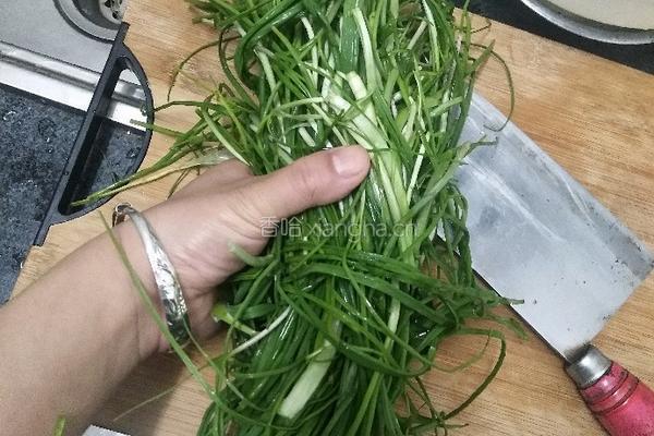 春天小蒜粑的做法图解1