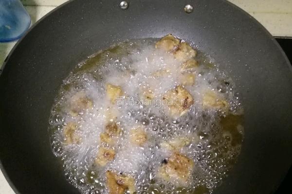 鲜橙果酱烧排骨的做法图解2