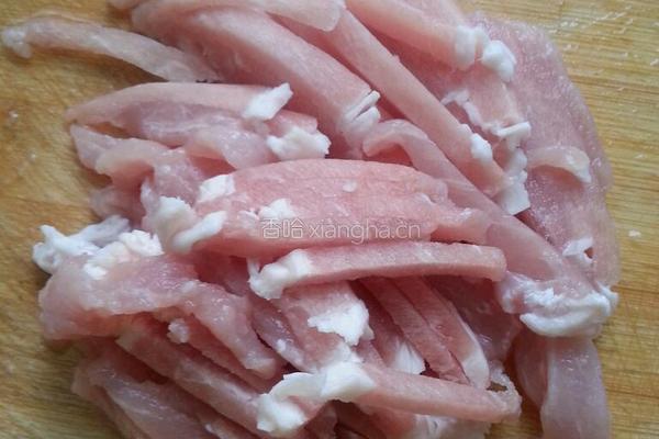 五彩肉丝的做法图解1