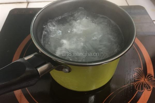 红糖小米鸡蛋粥的做法图解5