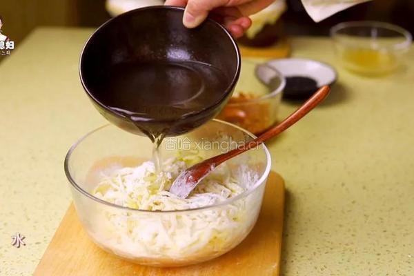 韩式土豆饼的做法图解8