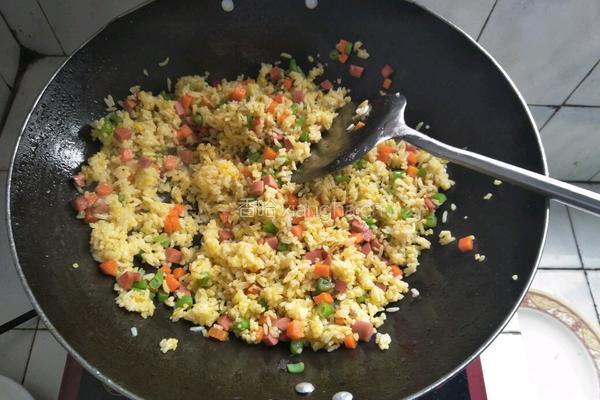 黄金杂蔬炒饭的做法图解10