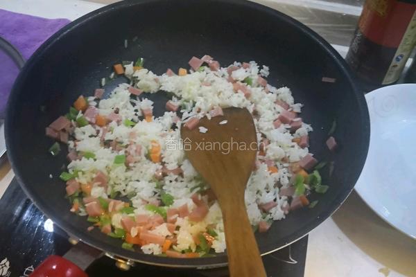 电磁炉做蛋包饭的做法图解3