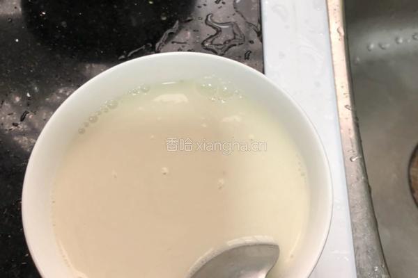 糯米糕撞果冻的做法图解3