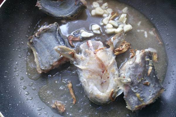 鲶鱼烧豆腐的做法图解11