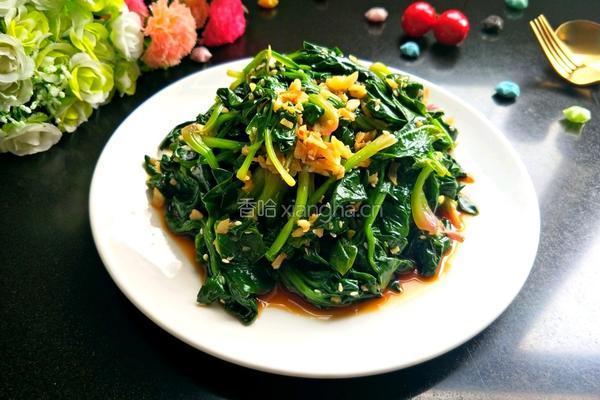 凉拌菠菜的做法图解1