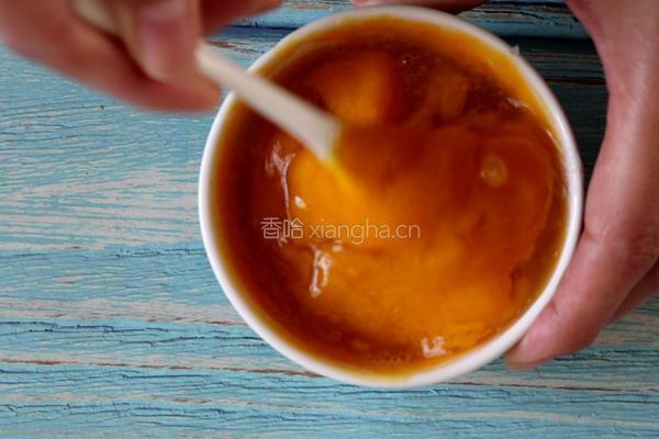 芒果百香果慕斯的做法图解6