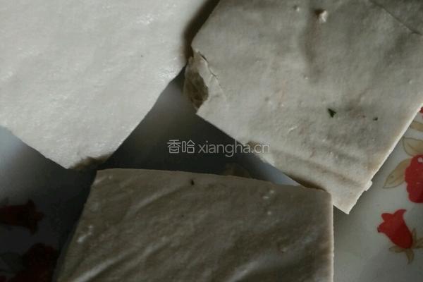 家乡菜小葱拌臭豆腐的做法图解1
