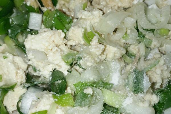 家乡菜小葱拌臭豆腐的做法图解7