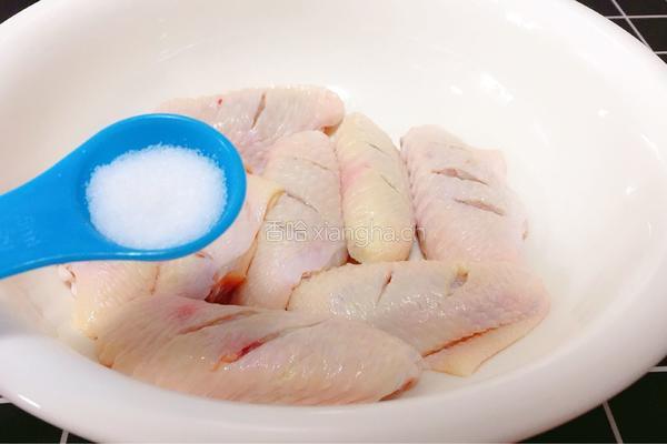 黑椒香酥鸡翅的做法图解4