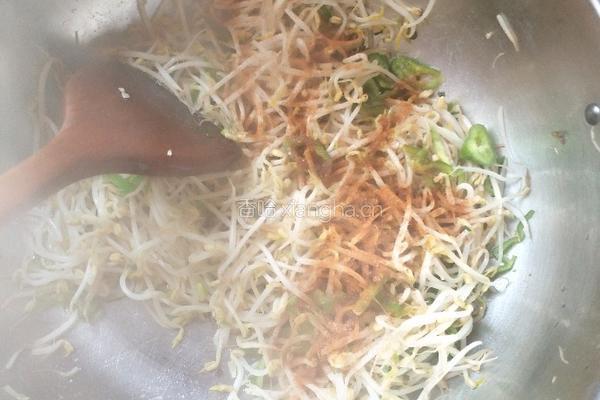 青椒绿豆芽的做法图解7