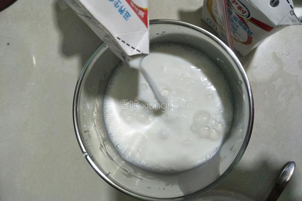 酸奶的做法图解2