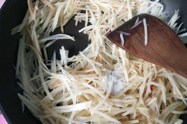 酸辣土豆丝的做法图解8