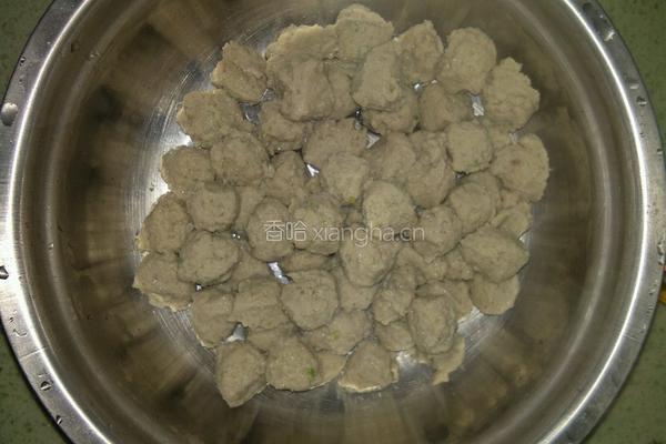 鱼丸菠菜汤的做法图解6