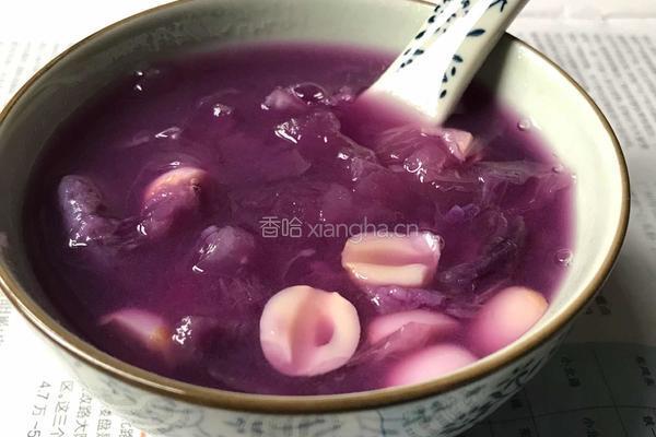 紫薯银耳莲子羹的做法图解5