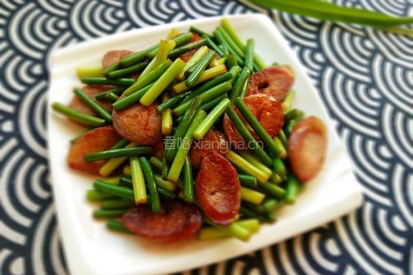 蒜薹炒腊肠的做法图解7