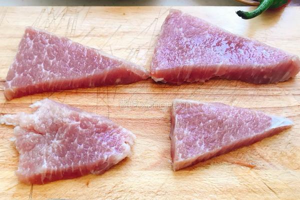 菠萝咕噜肉的做法图解2