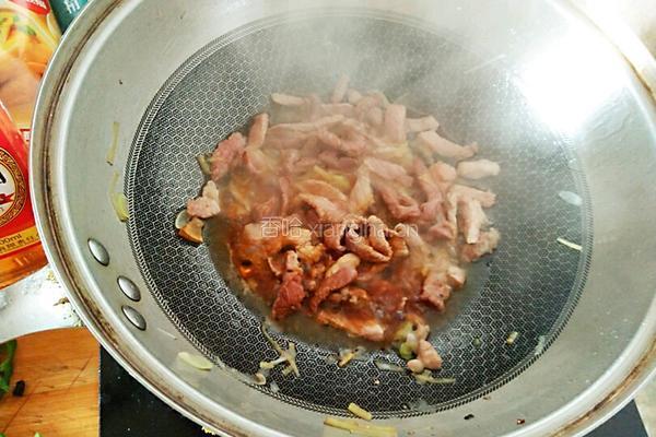 蒜苔炒肉的做法图解4