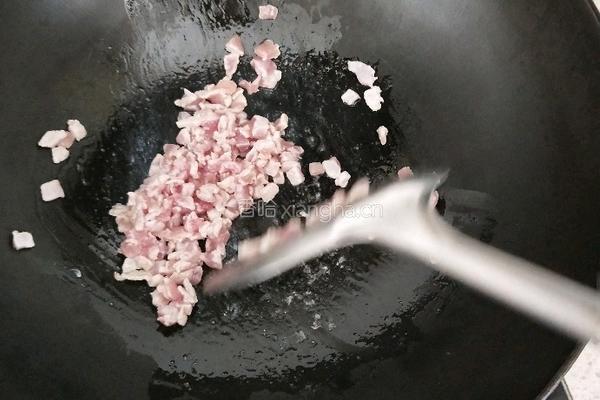 皮蛋瘦肉粥的做法图解3