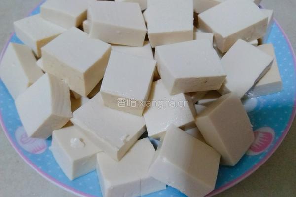 香菇沫烧豆腐的做法图解2