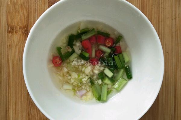 凉拌芹菜叶的做法图解6