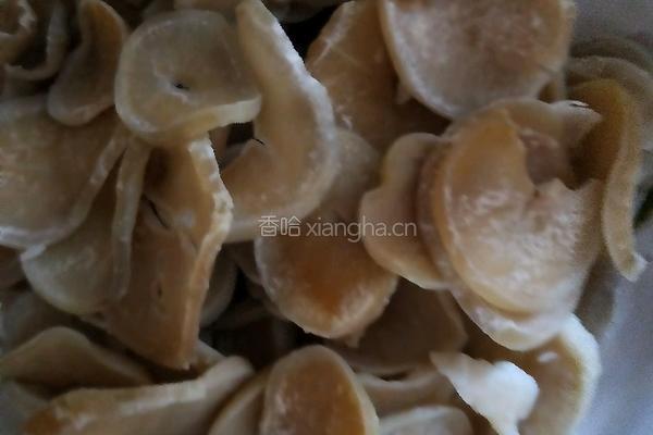 排骨炖土豆干的做法图解2