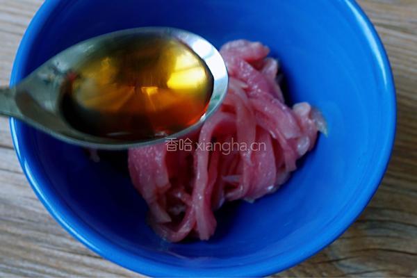 肉丝炒蒜苔的做法图解3