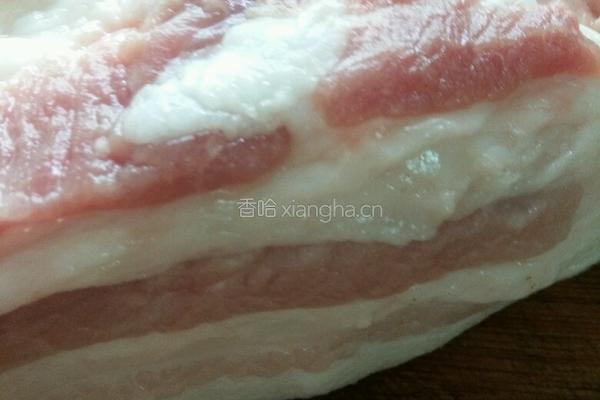 小煎五花肉的做法图解1